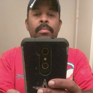 Meet your Posher, Charles